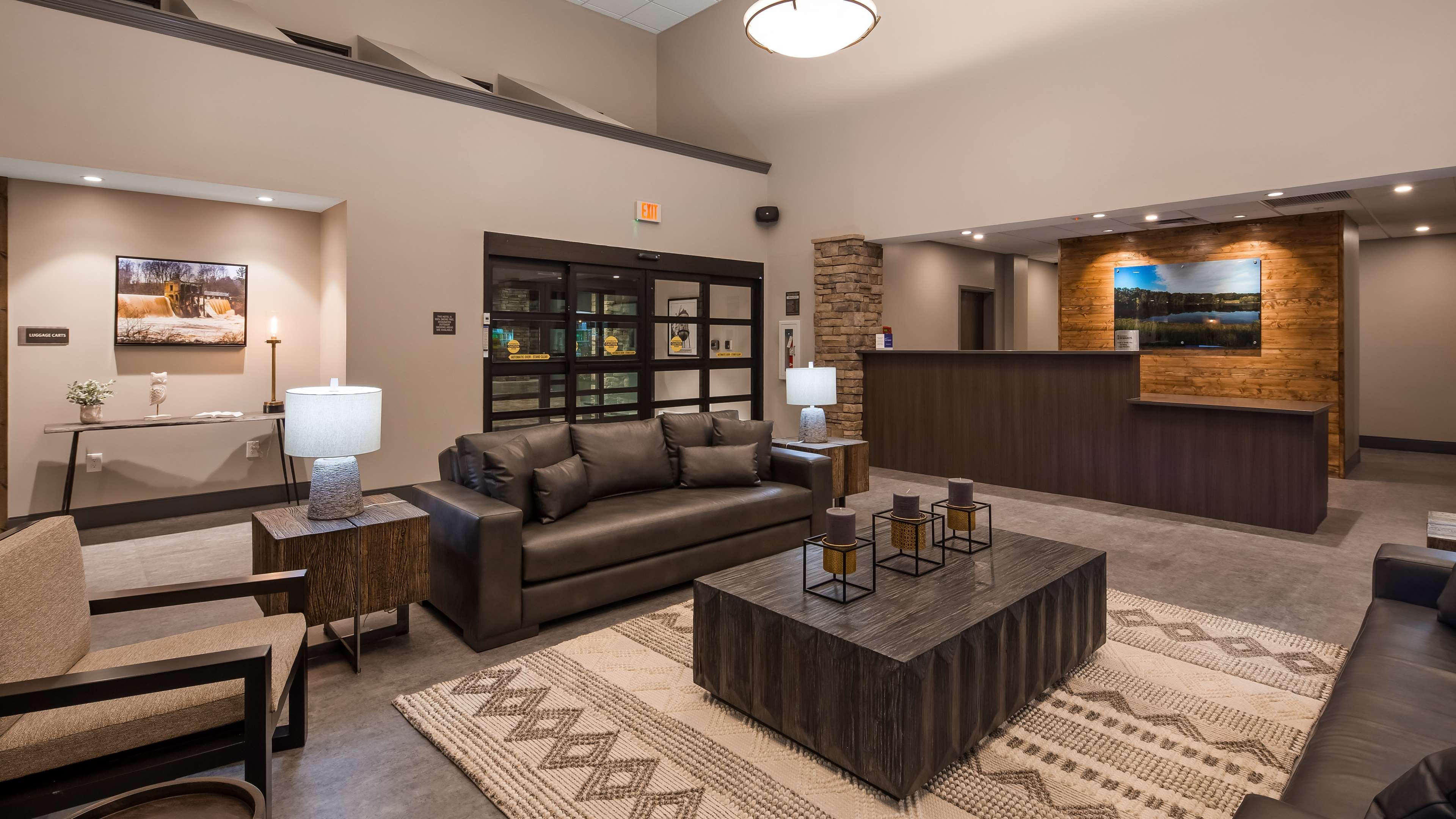 Best Western Plus Lawrenceburg Exterior photo