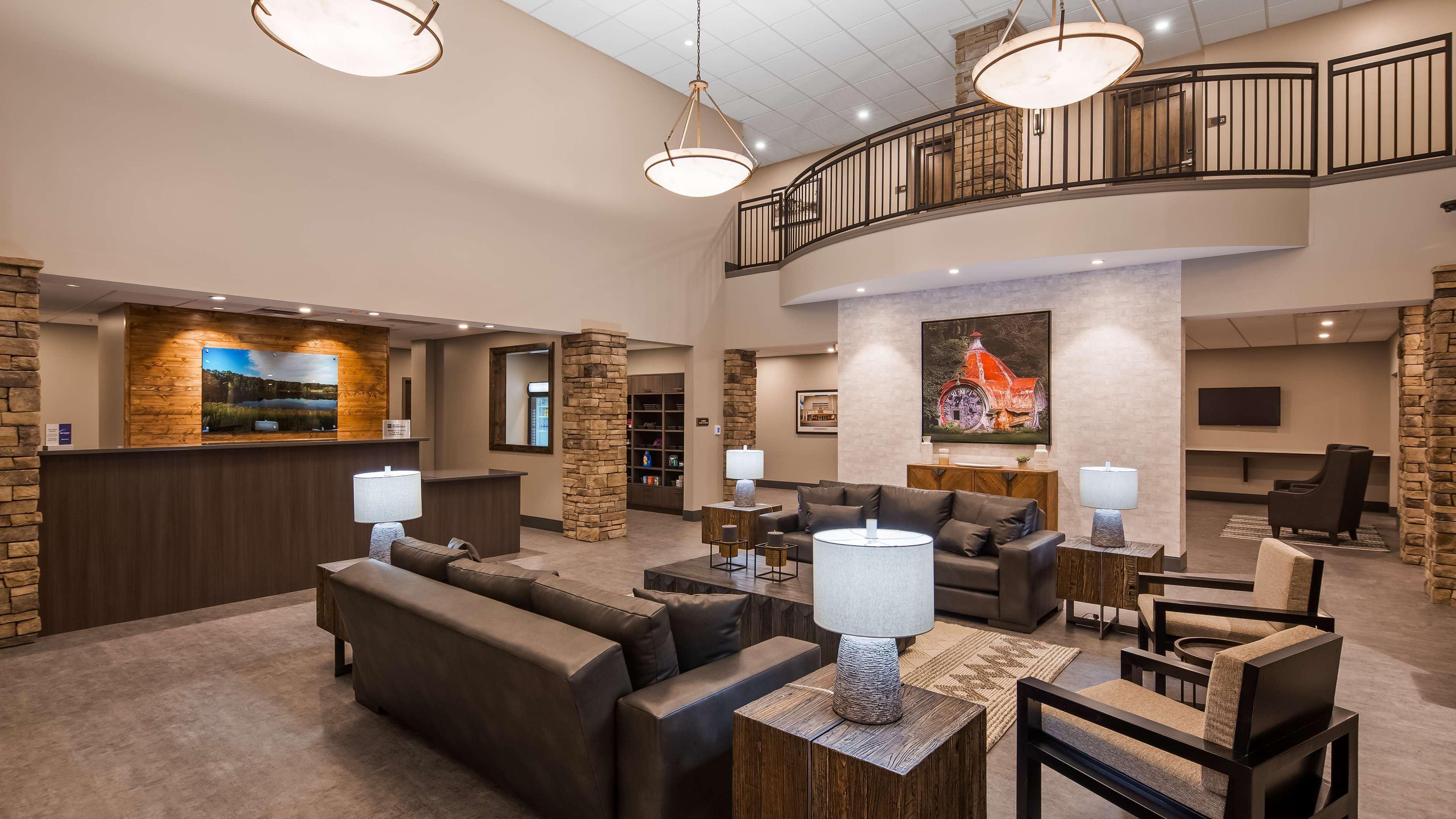 Best Western Plus Lawrenceburg Exterior photo