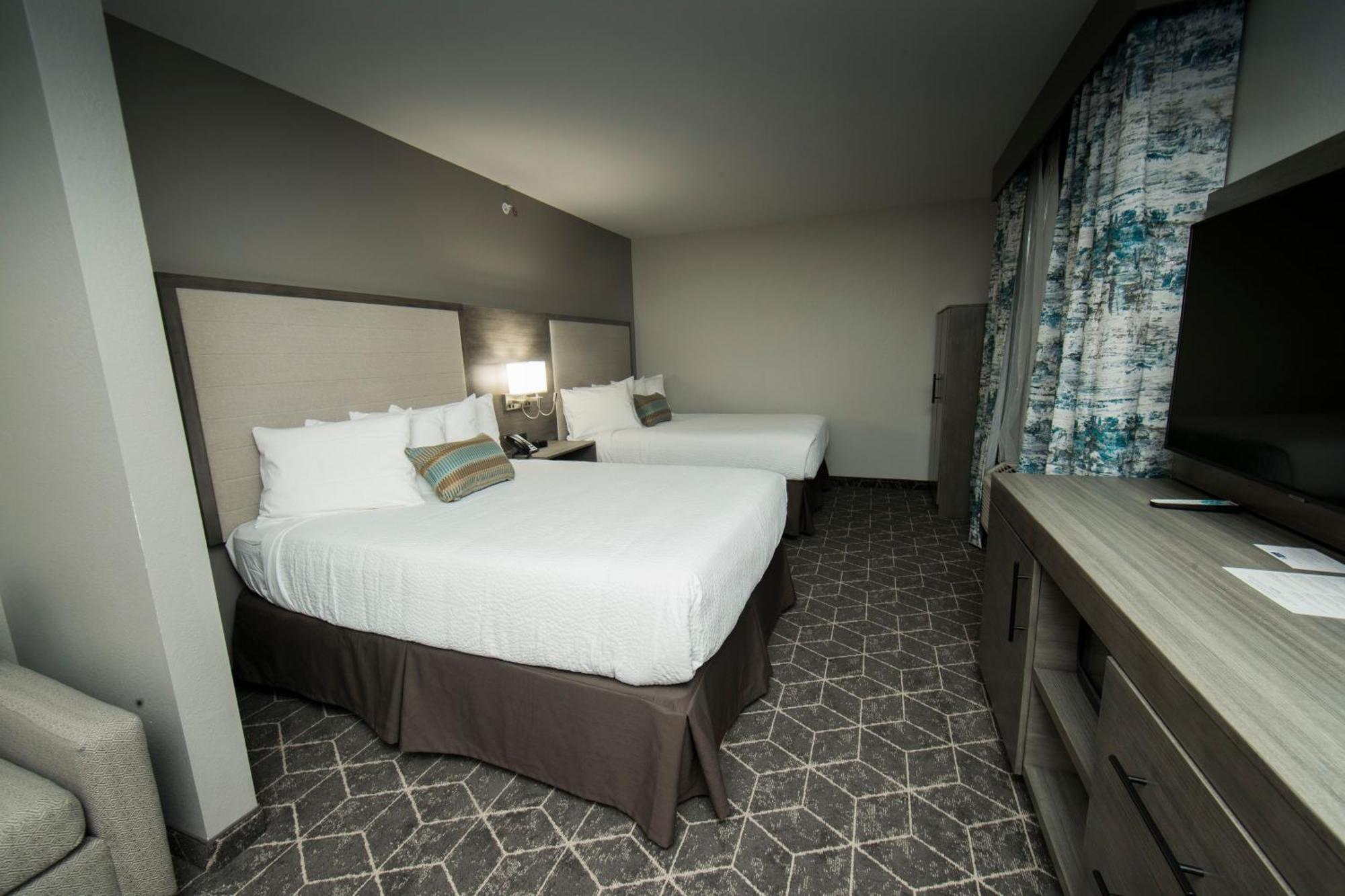Best Western Plus Lawrenceburg Exterior photo